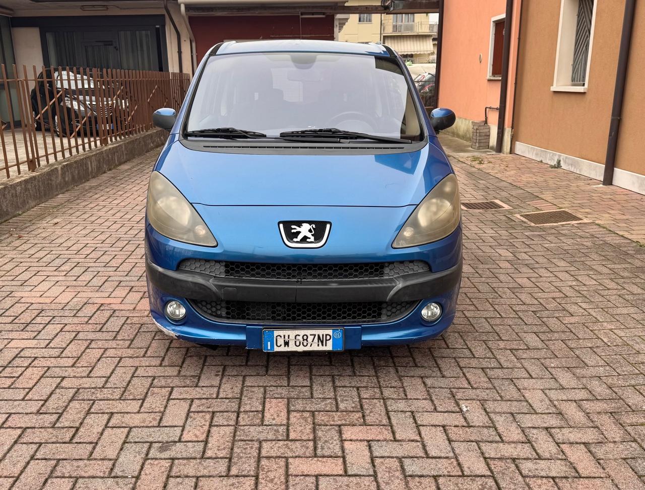 Peugeot 1007 1.4 HDi Ok Neopatentati