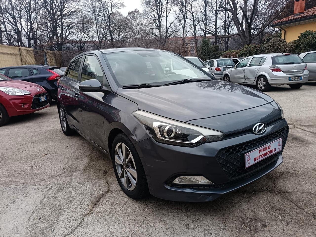 Hyundai i20 1.2 5p. Econext Sound Edition