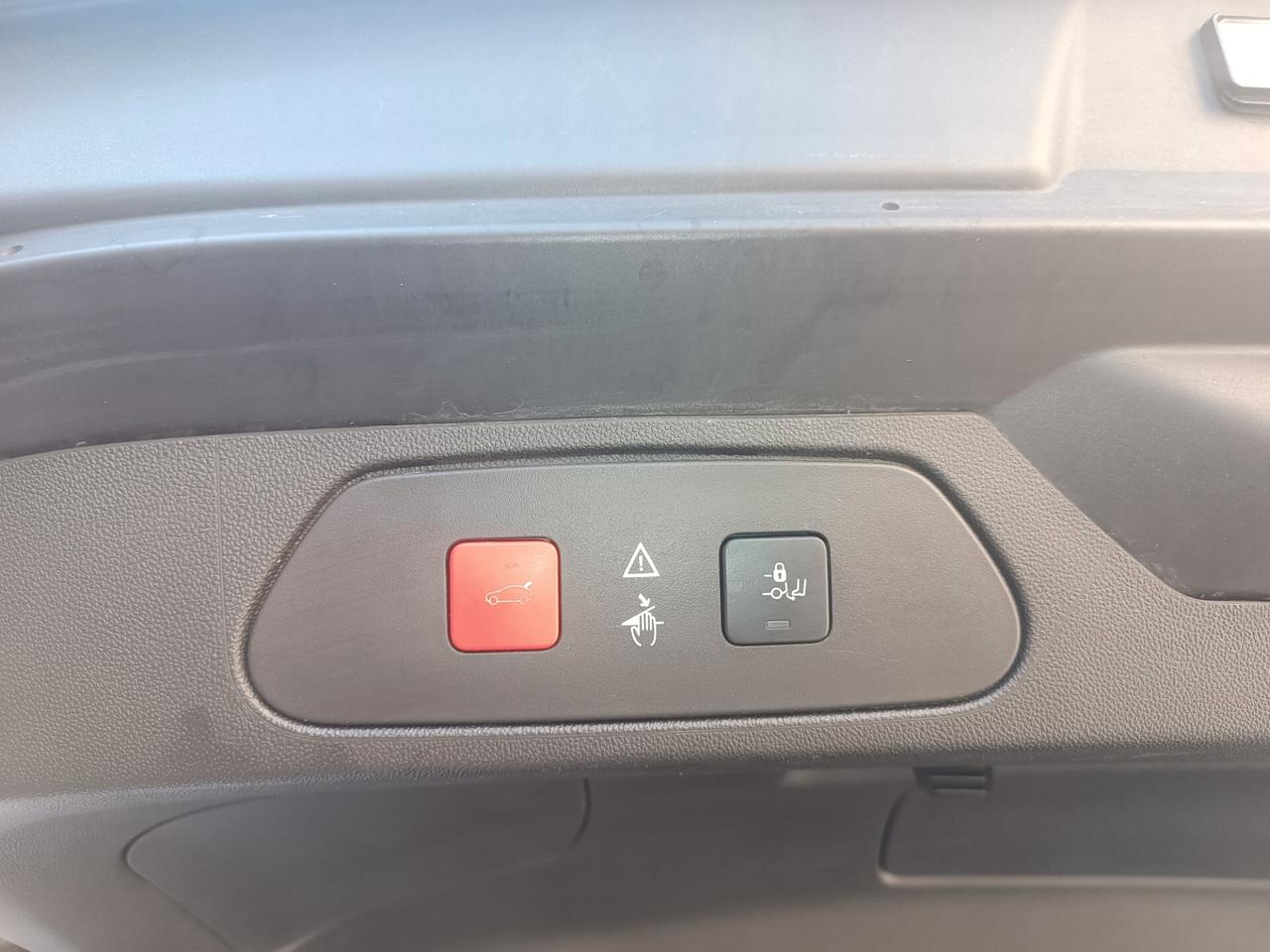 Opel Grandland X 1.6 HDI 120 CV AUT. INNOVATION