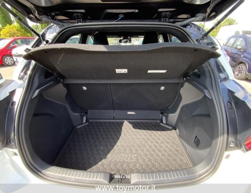 Toyota Yaris 4ª serie 1.5 Hybrid 5 porte Style