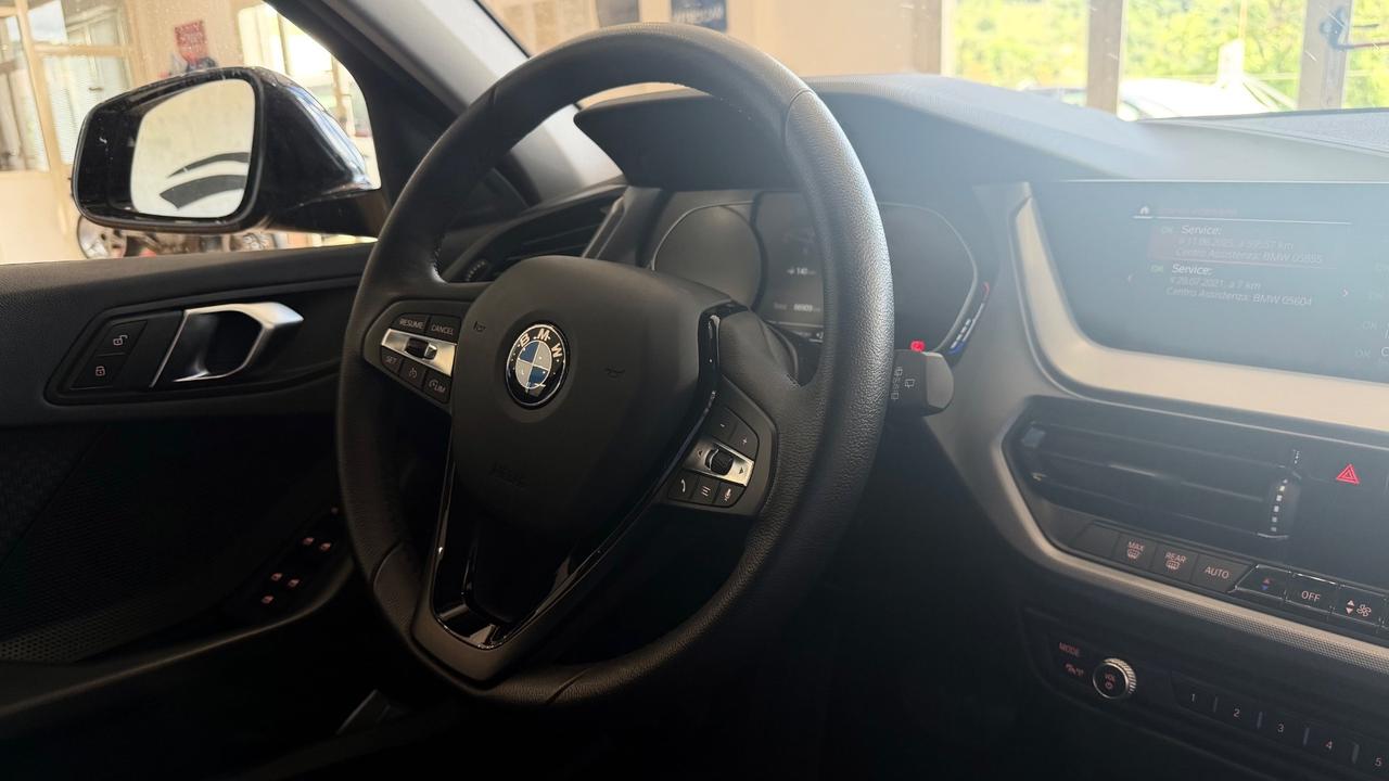 Bmw 116 118d 5p. Advantage
