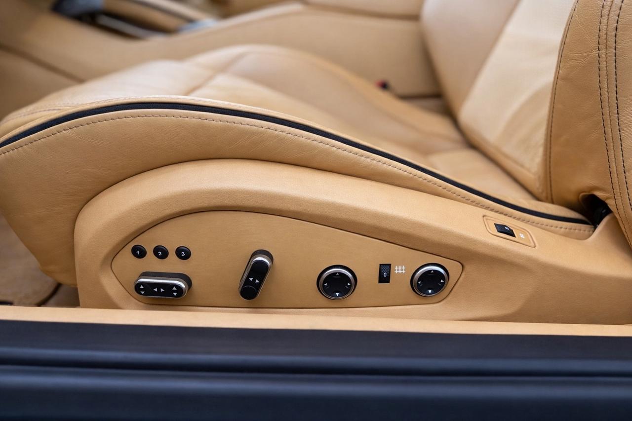 Ferrari FF 2012 Tailor Made – Full Optional – Bianco Perla – Tagliandi Ferrari