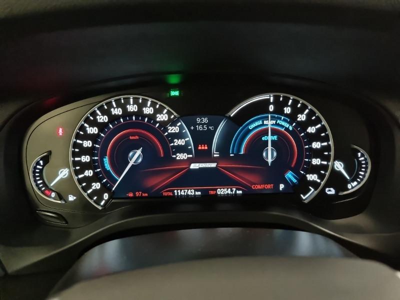 BMW X3 xDrive 30e Business Advantage Autom.