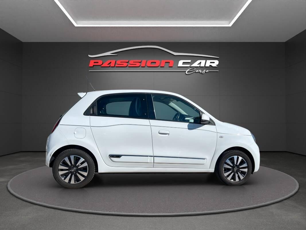 Renault Twingo 1.0 sce Urban Night 65cv - SOLI 9.000 KM