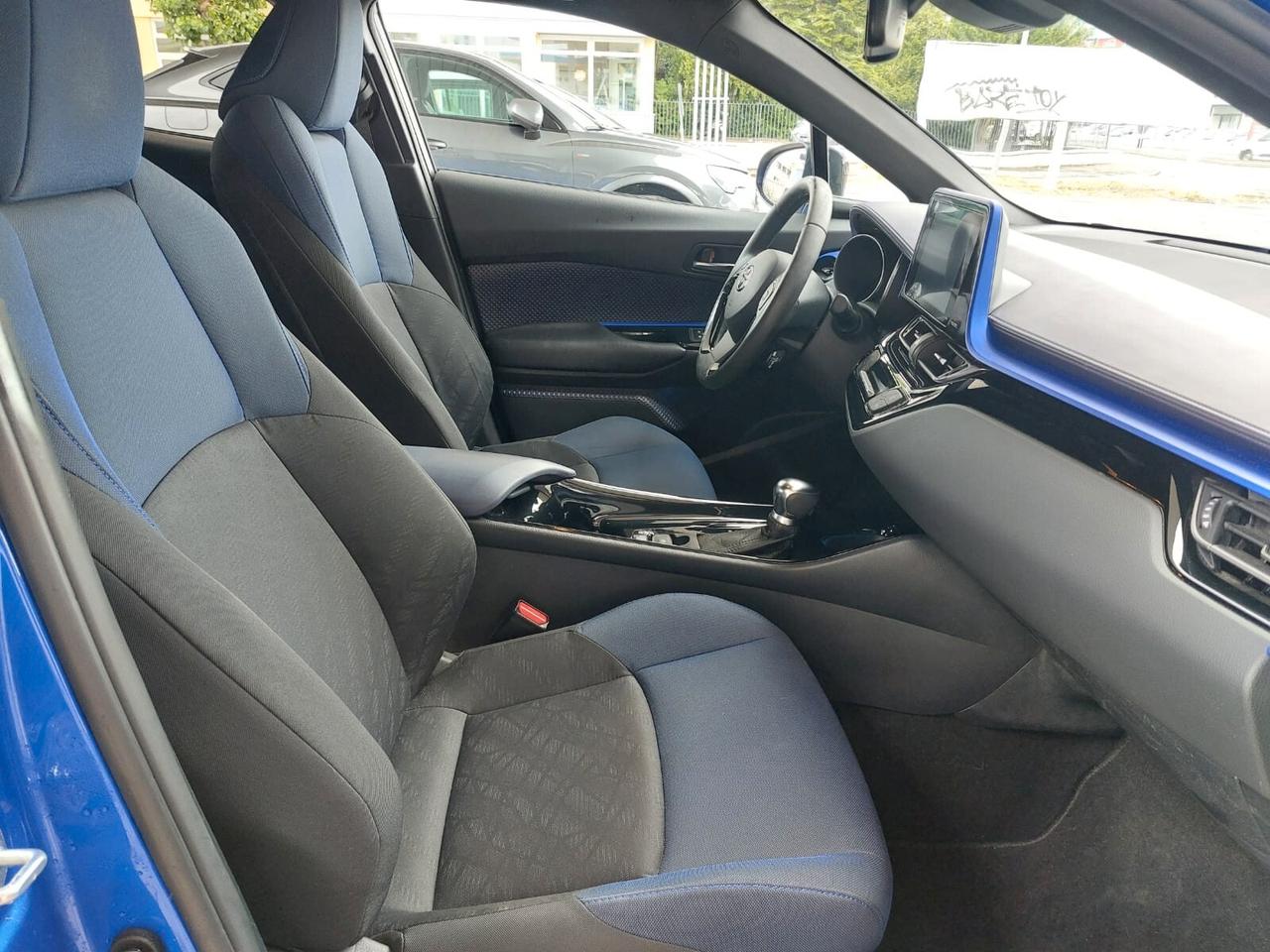 Toyota C-HR 1.8 Hybrid E-CVT Lounge 52000KM STUPENDA