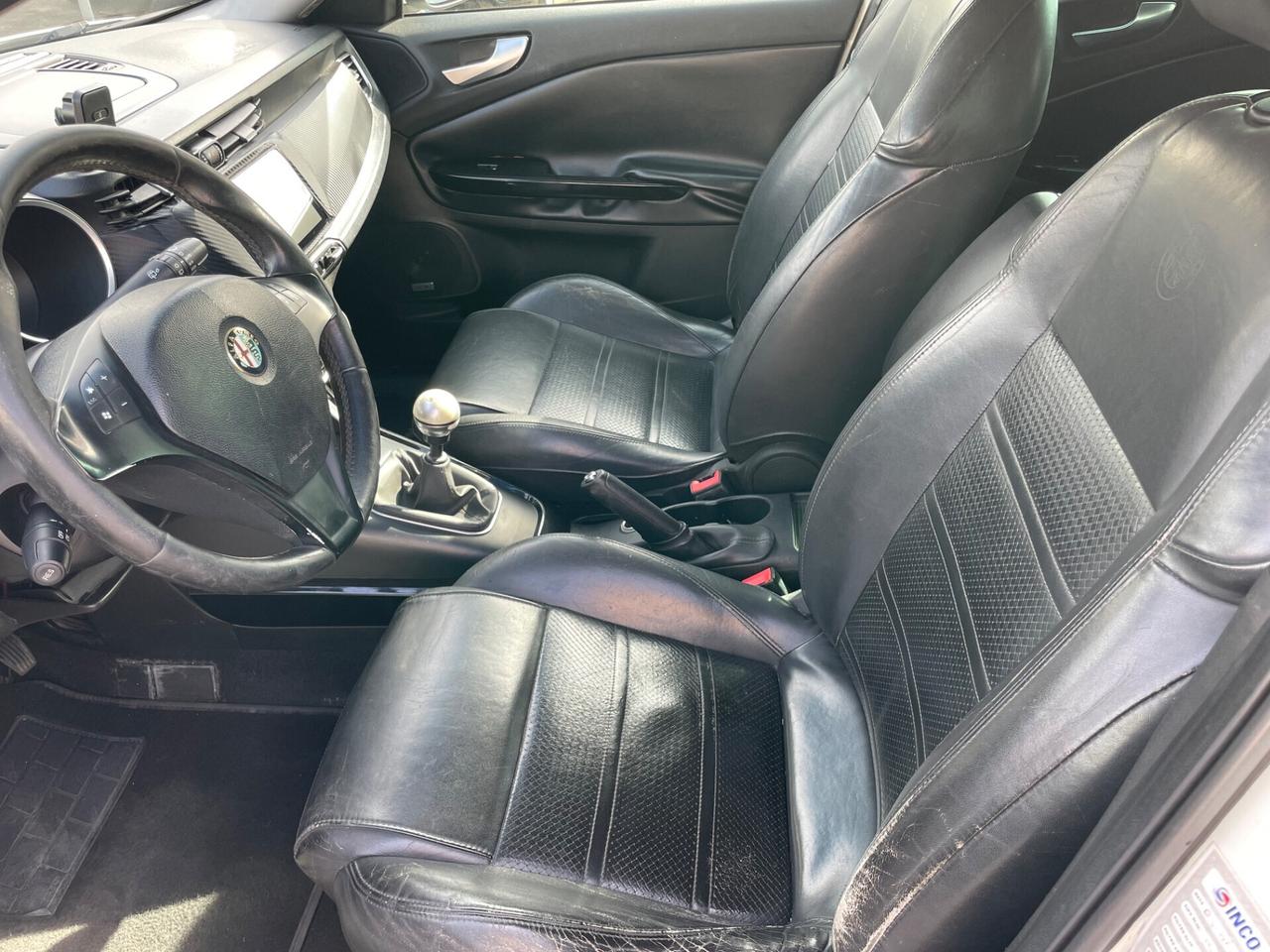 Alfa Romeo Giulietta 1.6 JTDm-2 105 CV Distinctive