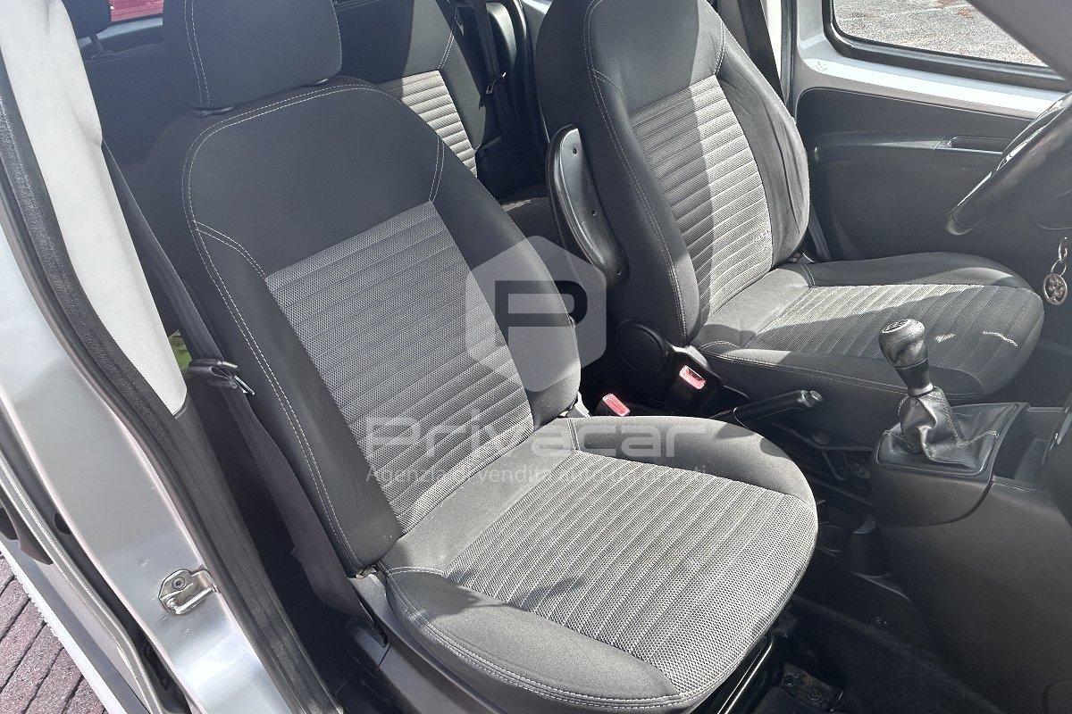 FIAT QUBO 1.3 MJT 80 CV Trekking
