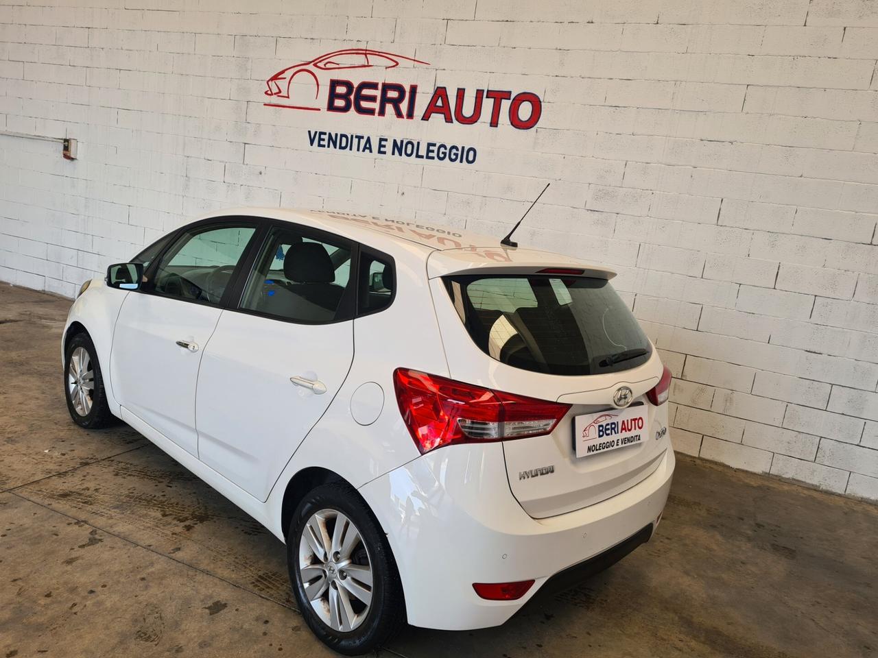 Hyundai iX20 1.4 90 CV Comfort ok neopatentati.