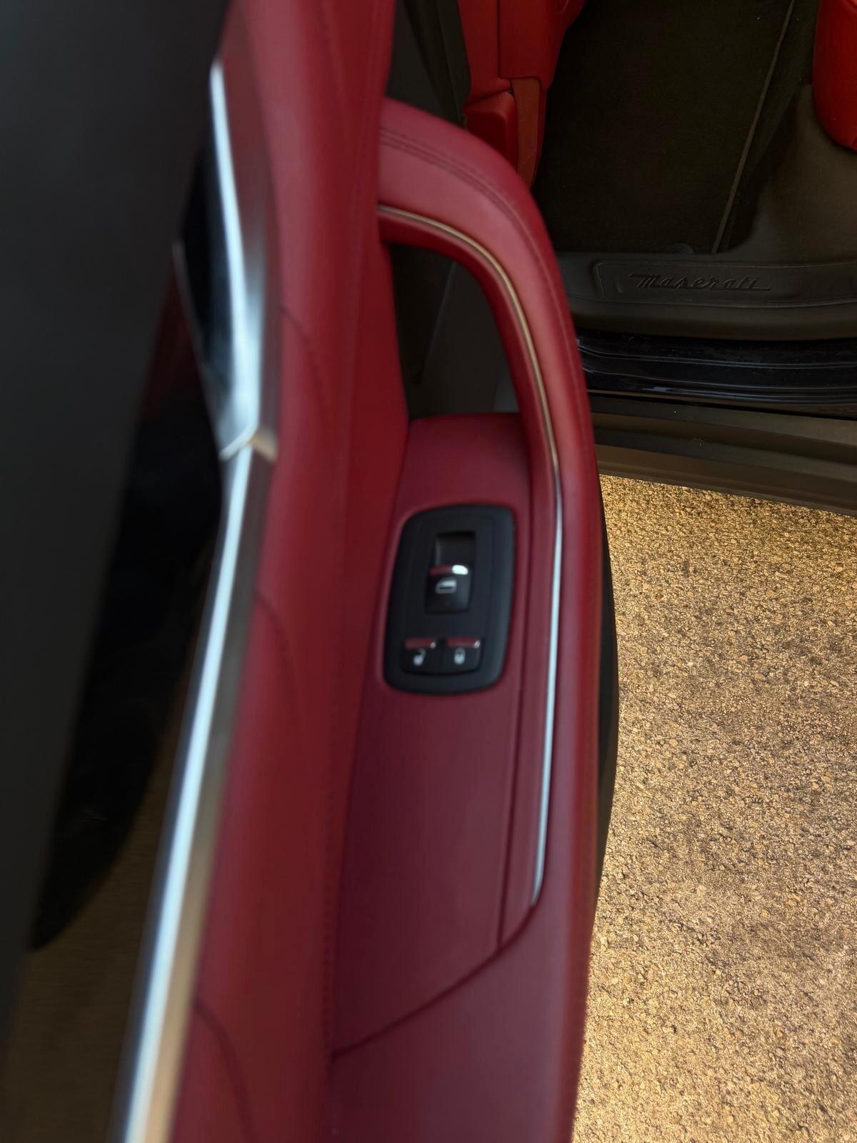 Maserati Levante MHEV 330 CV AWD GT