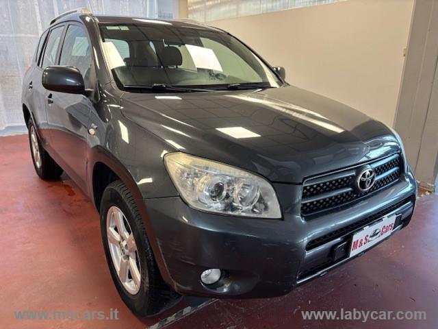 TOYOTA RAV4 2.2 D-4D 136 CV Sol