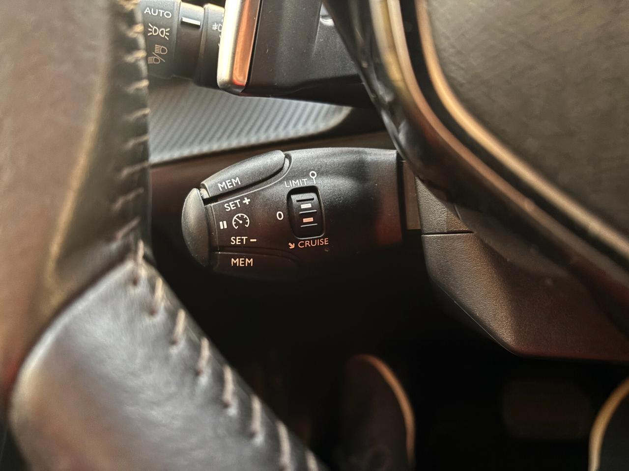 Peugeot 2008 BlueHDi 130 CV EAT8 Allure-2022