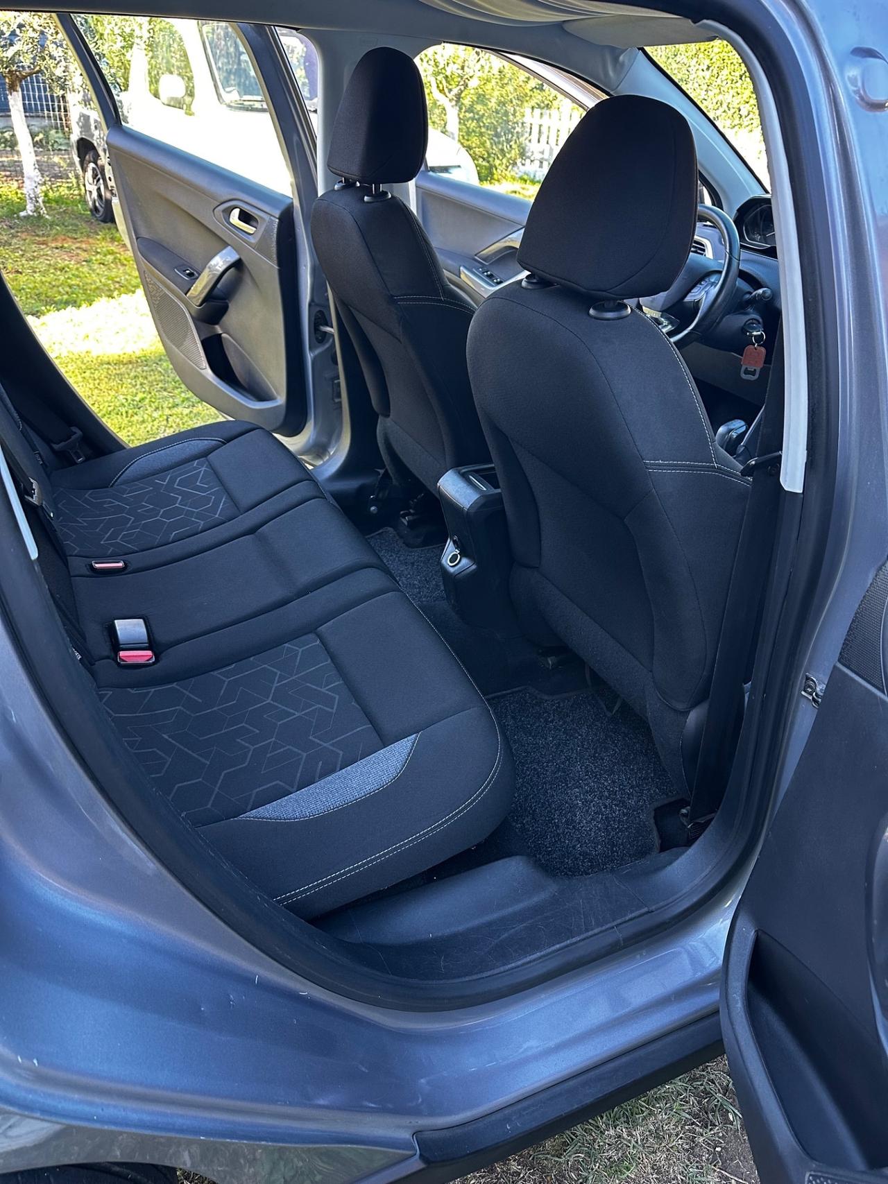 Peugeot 2008 BlueHDi 75 Active