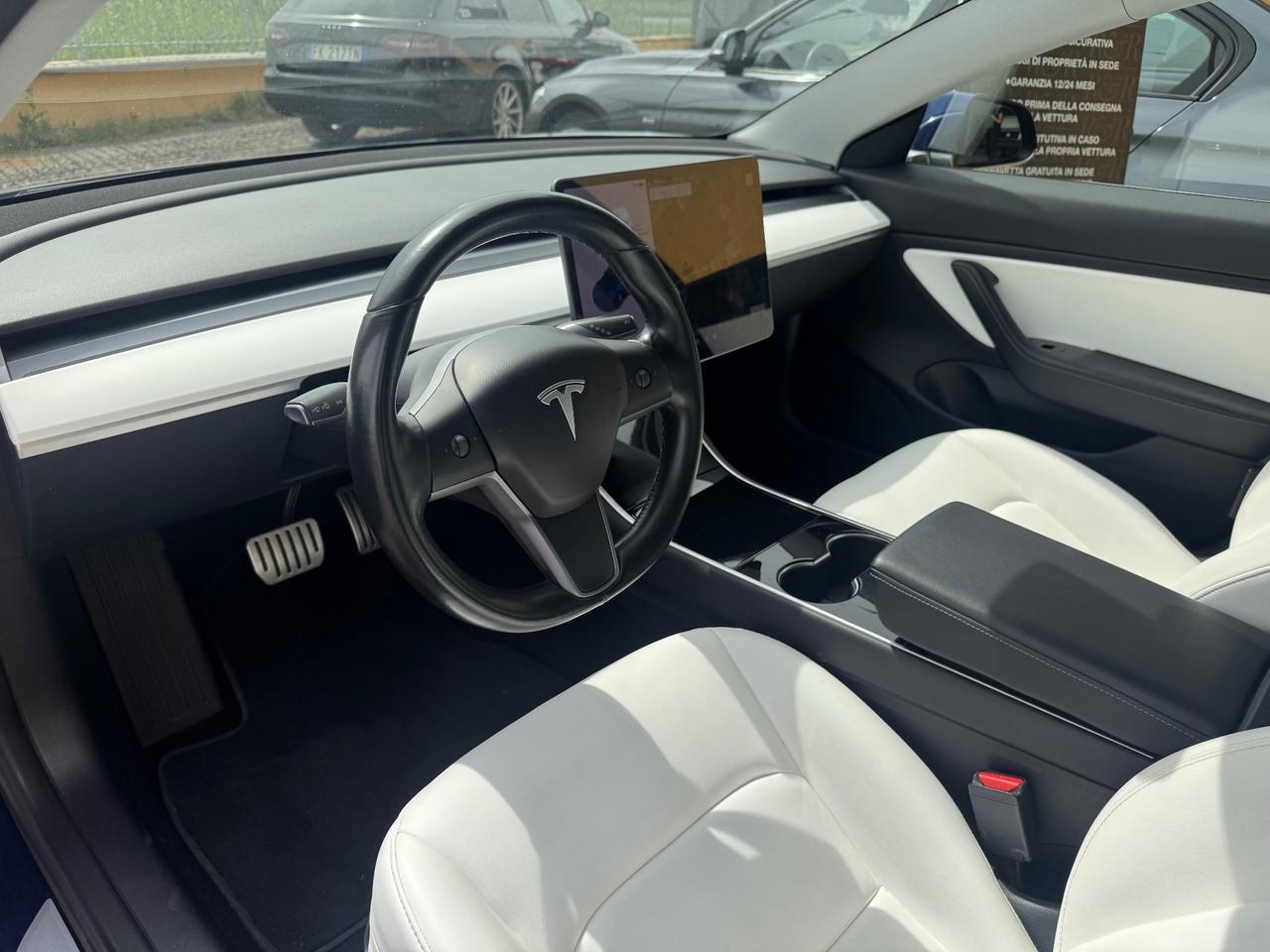 Tesla Model 3 Long Range Performance AWD