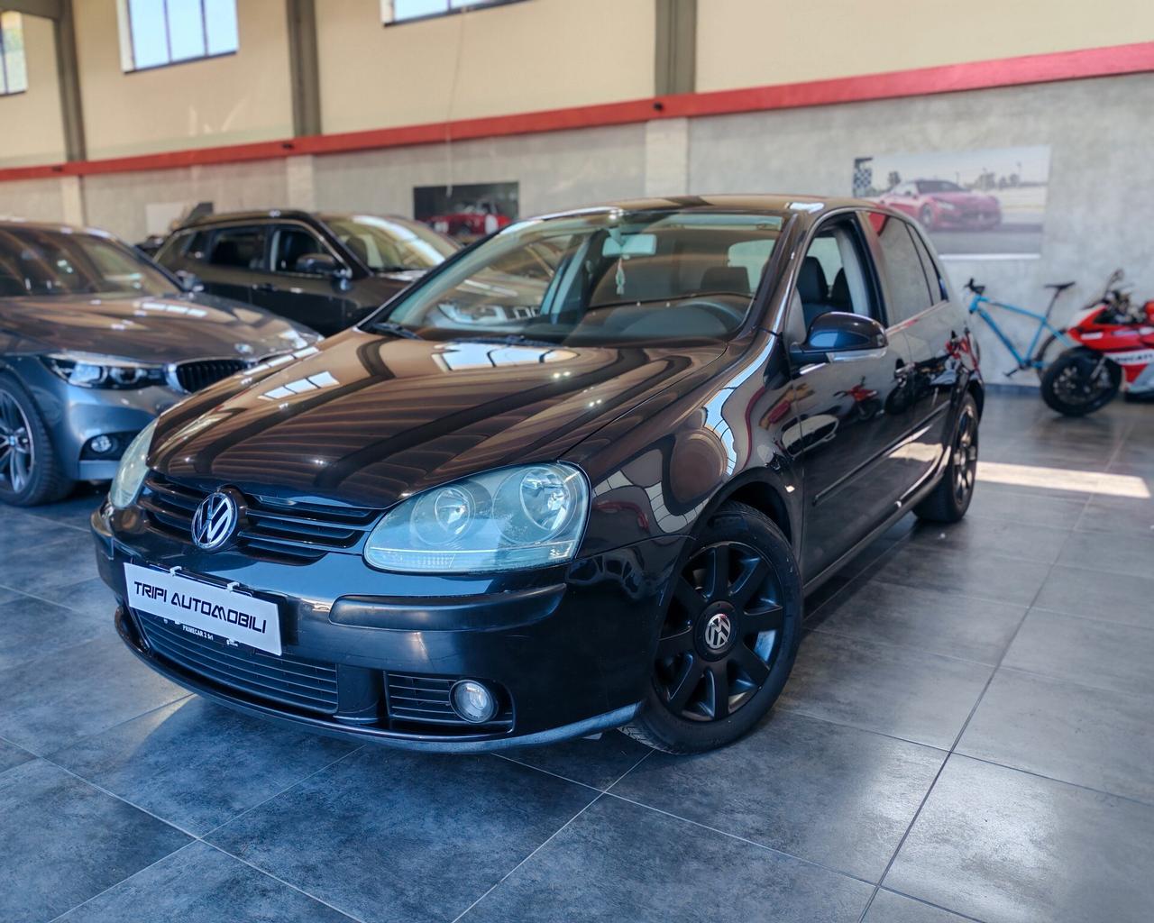 Volkswagen Golf 1.6 FSI 116 cv