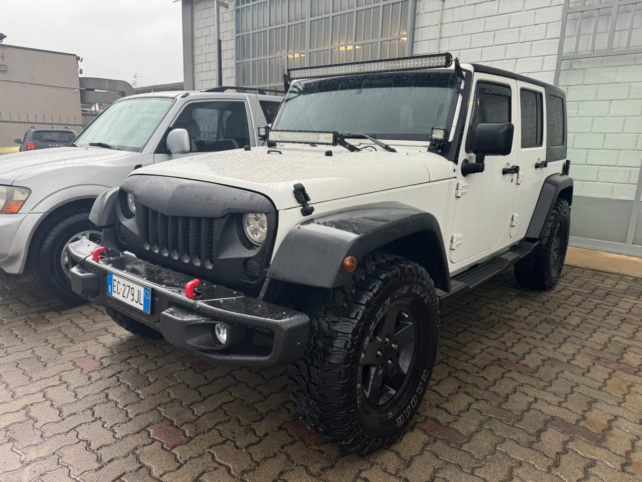 Jeep Wrangler Unlimited 2.8 CRD DPF Sport Auto