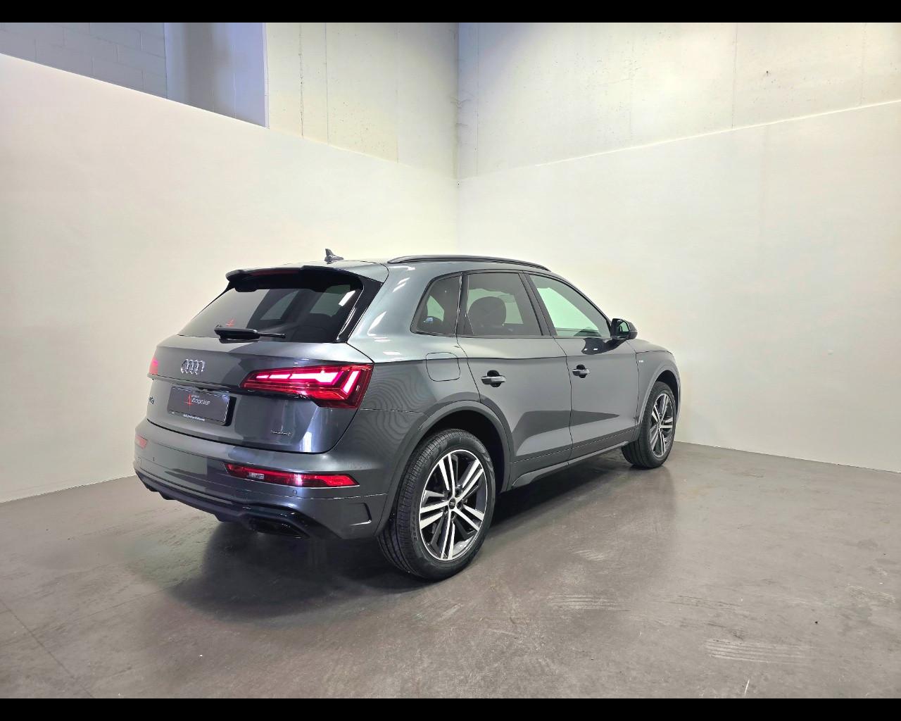 AUDI Q5 40 TDI MHEV S-TRONIC QUATTRO S-LINE