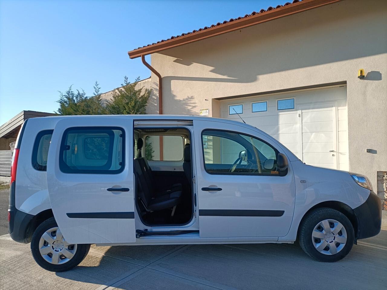 Renault Kangoo Blue dCi 95CV Express Maxi Combi -N1 Autocarro 4posti