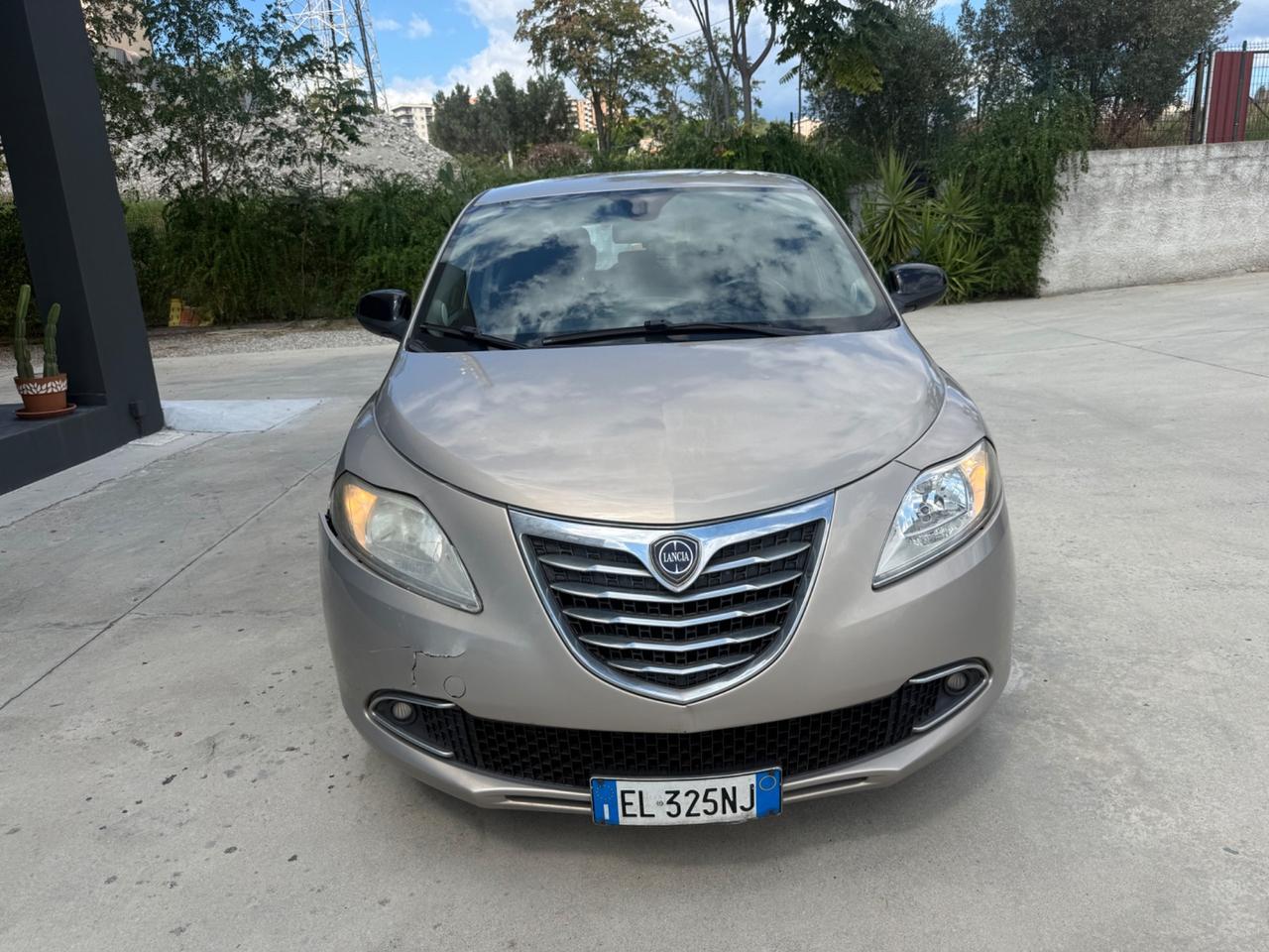 Lancia Ypsilon 1.3 MJT 16V 95 CV 5 porte S&S Gold