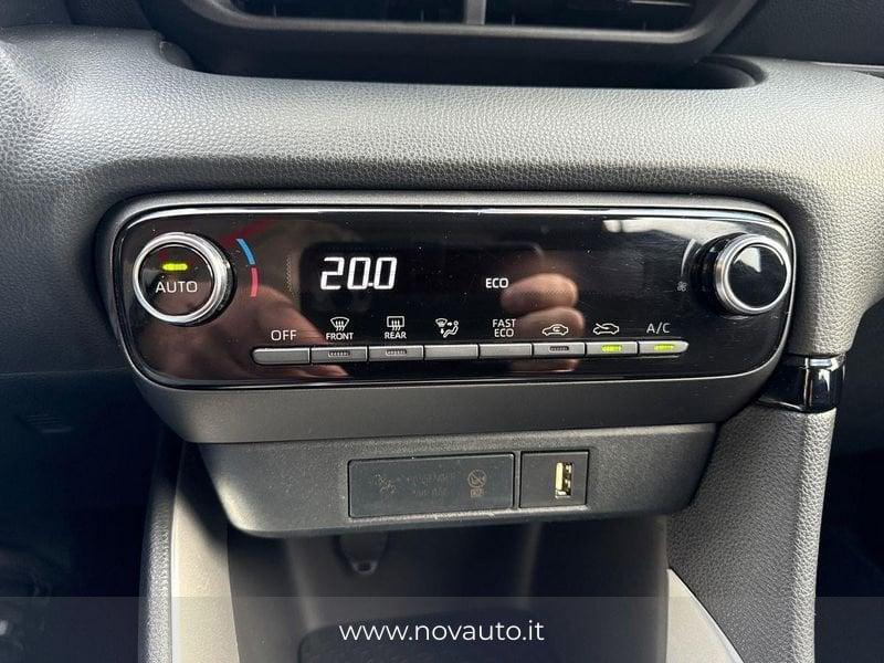 Toyota Yaris Yaris 1.5h Trend