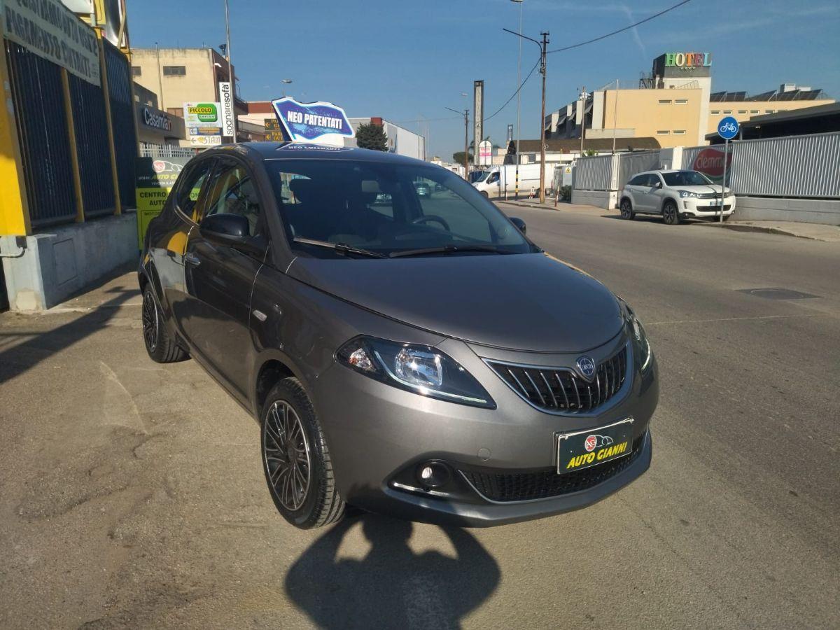 LANCIA Ypsilon 1.0 FireFly 5p.S&S Hybryd Gold 2022