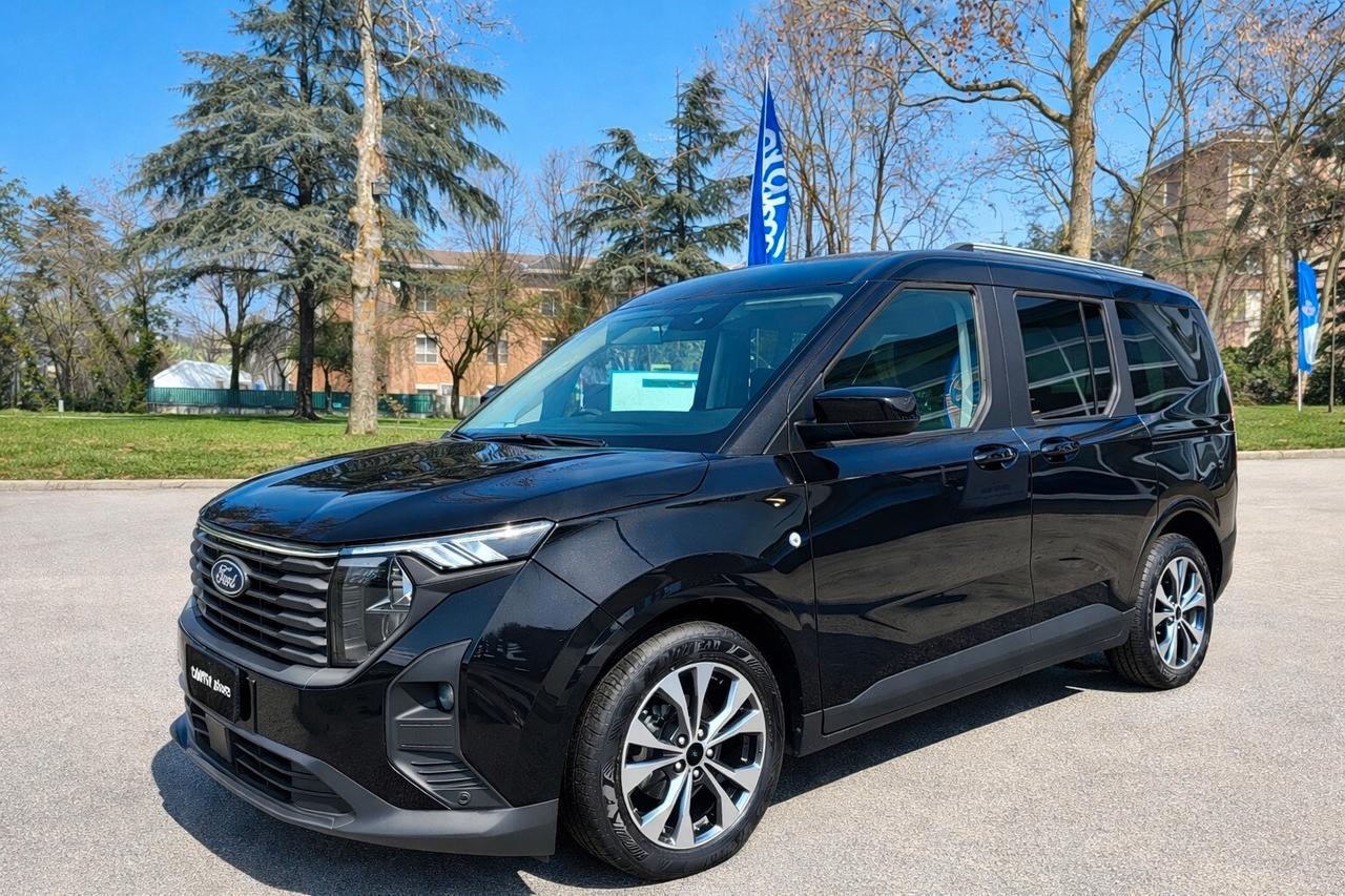 Ford Tourneo Courier 1.0 EcoBoost Titanium