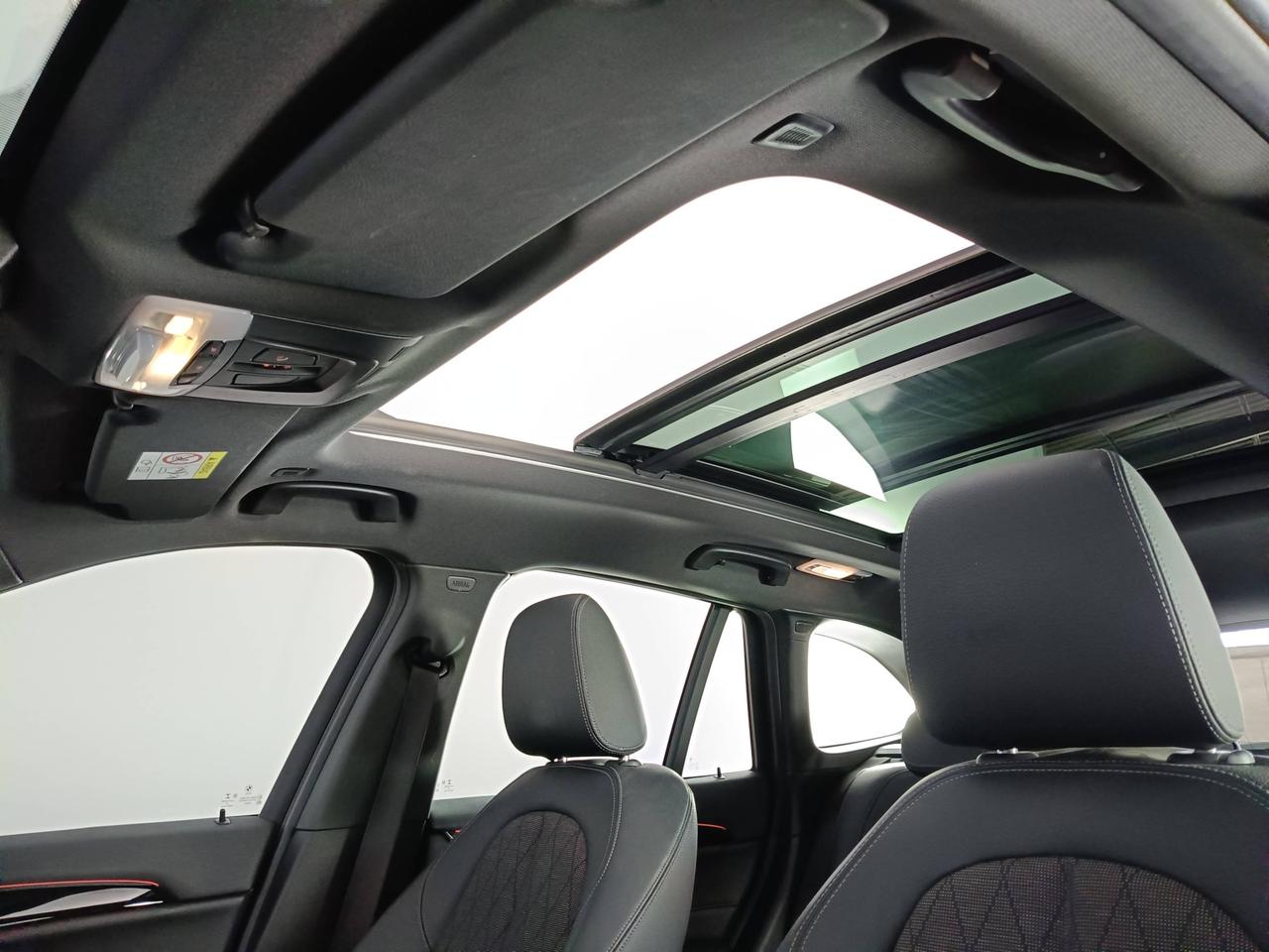BMW X1 F48 2019 - X1 xdrive18d xLine
