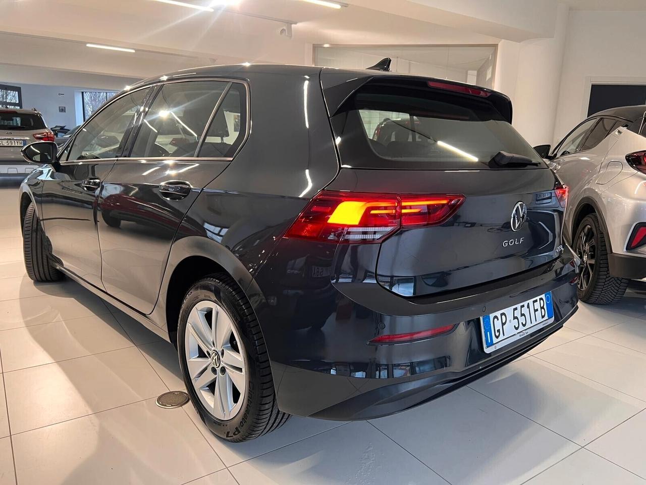 Volkswagen Golf 1.0 TSI EVO Life DSG