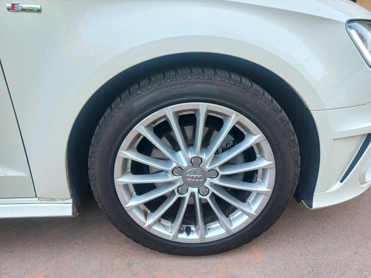 Audi A3 SPB 1.6 TDI Business S-LINE