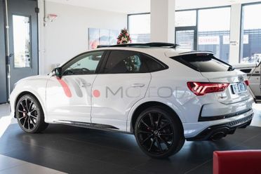 AUDI RS Q3 quattro S tronic