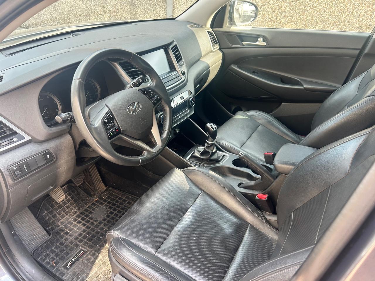 Hyundai Tucson 1700 CRDI X PRIME motore da rivedere