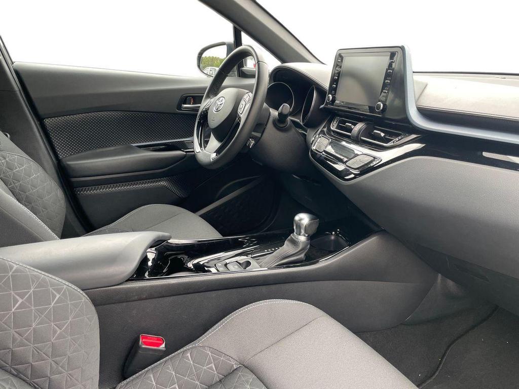 Toyota C-HR 1.8h Trend e-cvt