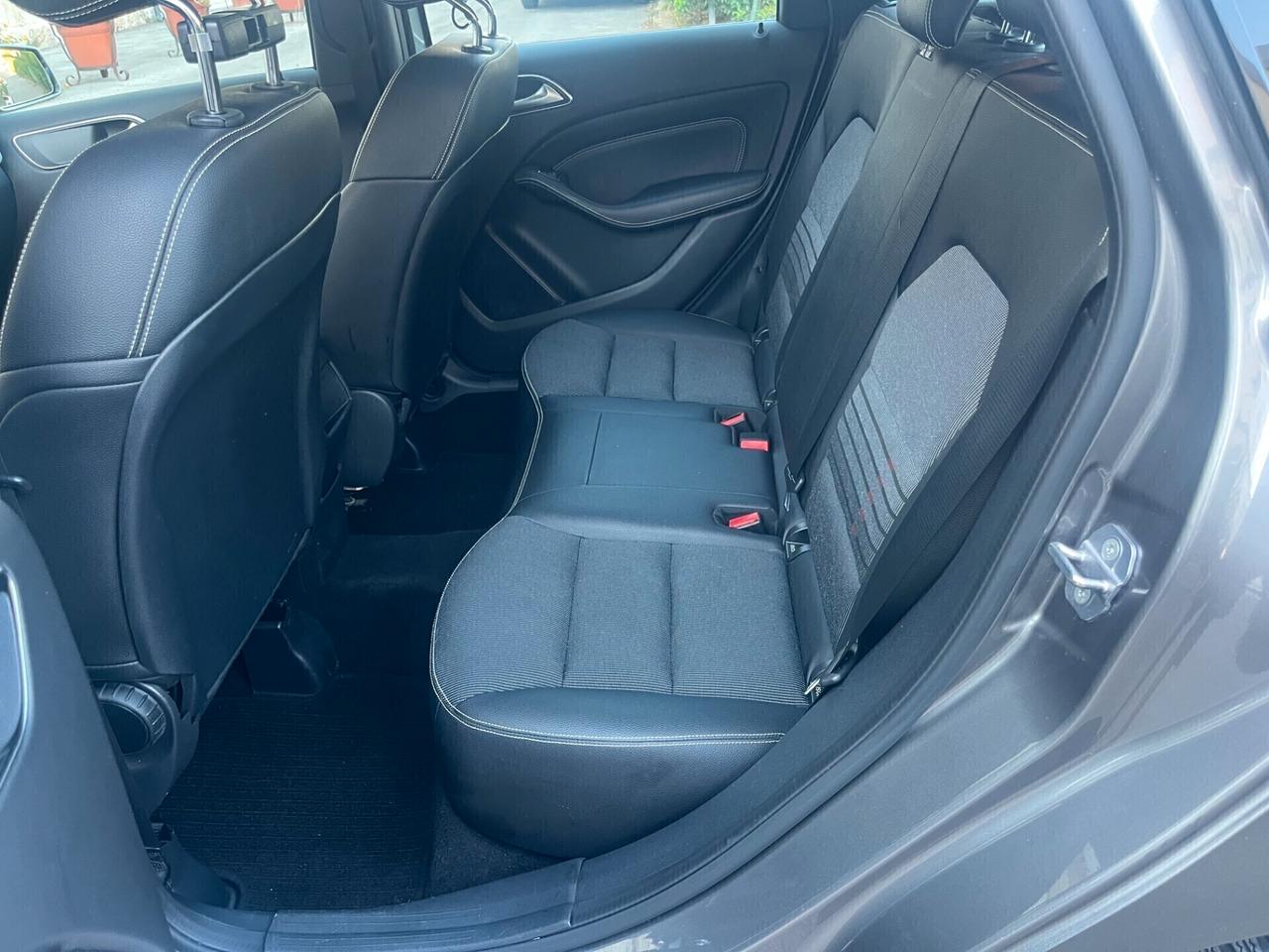 Mercedes-benz B 1.6 Cdi Automatic Executive 2019