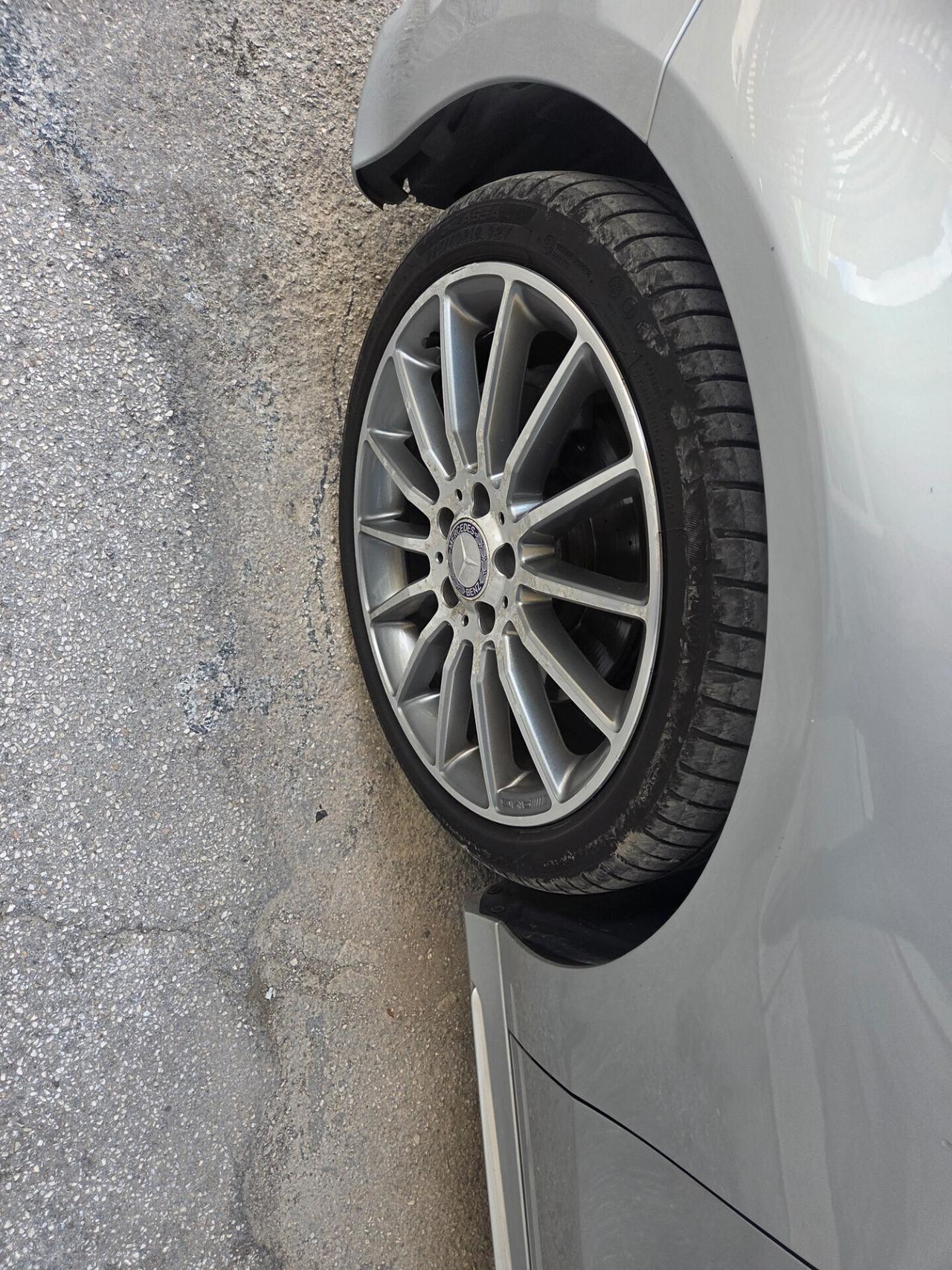 MERCEDES A200 PREMIUM TETTO APRIBILE 136CV KMCERTIF