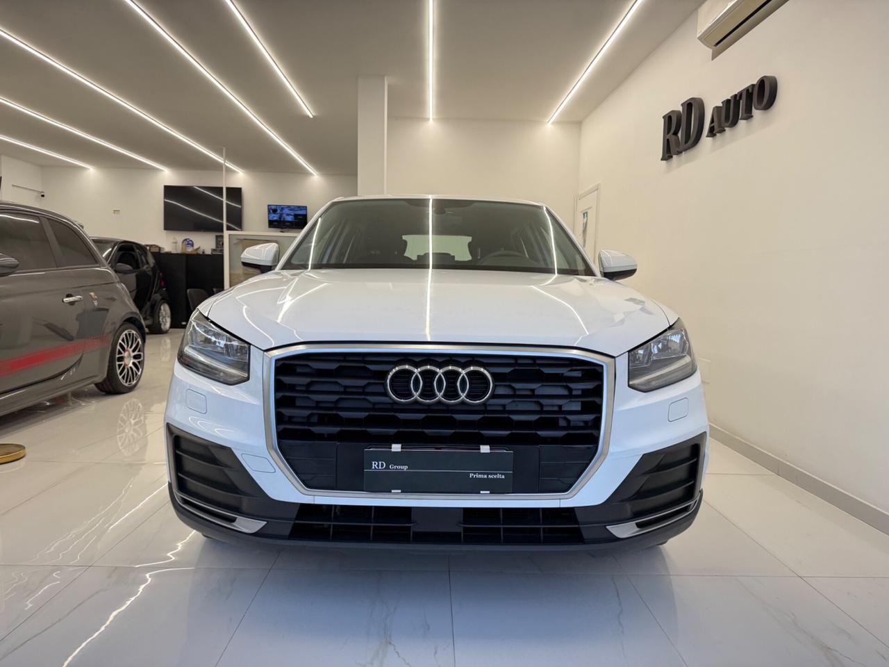 Audi Q2 1.6 tdi Design 116cv unico proprietario
