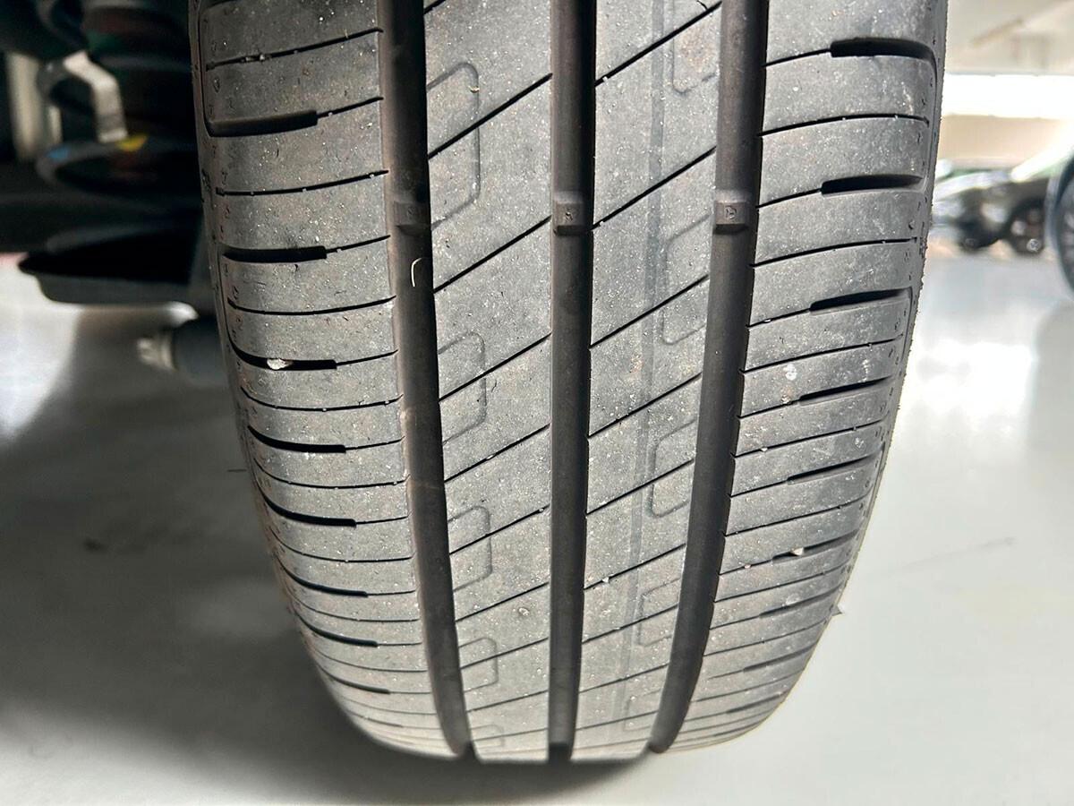 Lancia Ypsilon 1.0 FireFly 5 porte S&S Hybrid Ecochic Gold