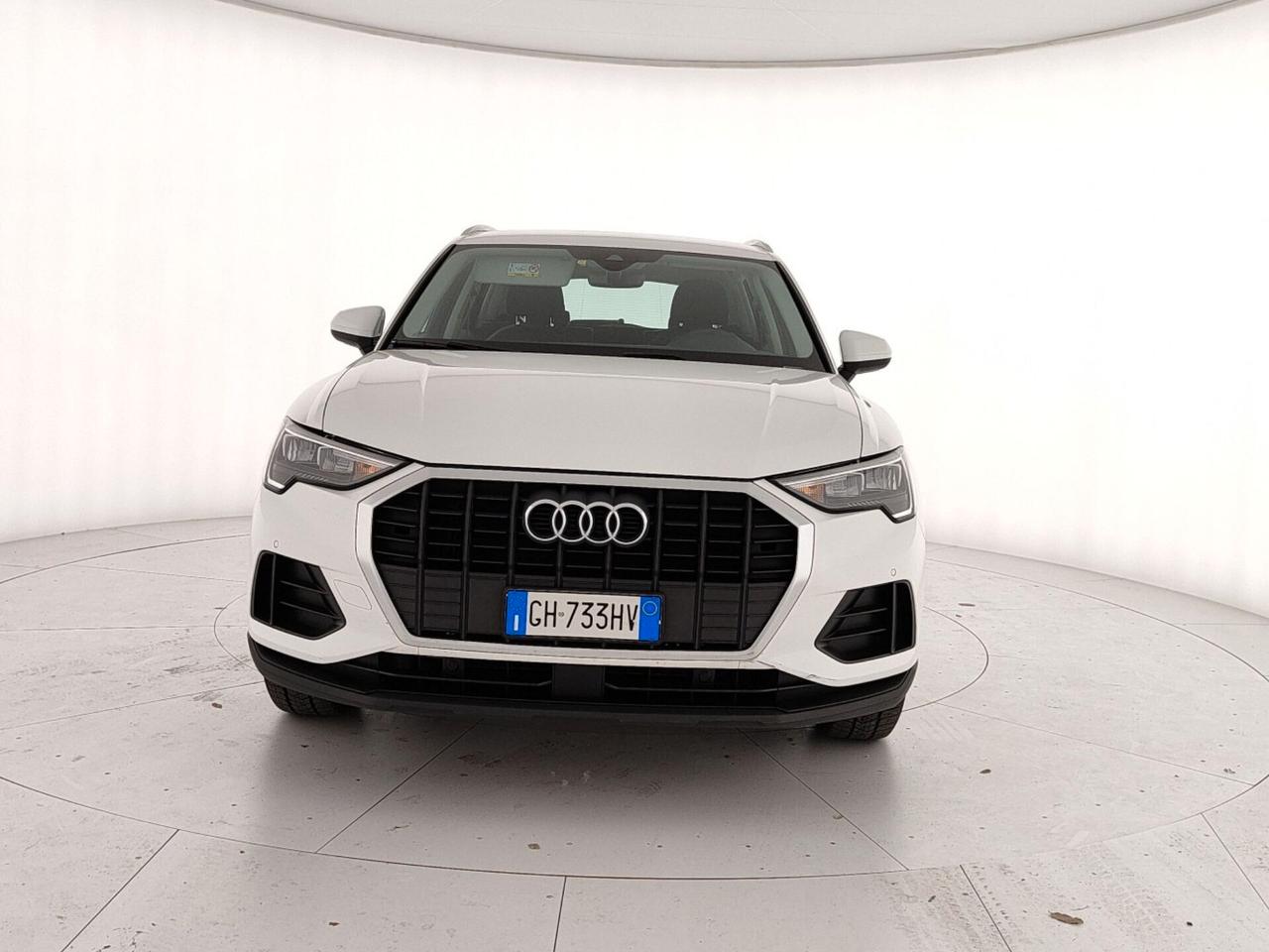 Audi Q3 35 TDI S tronic Business