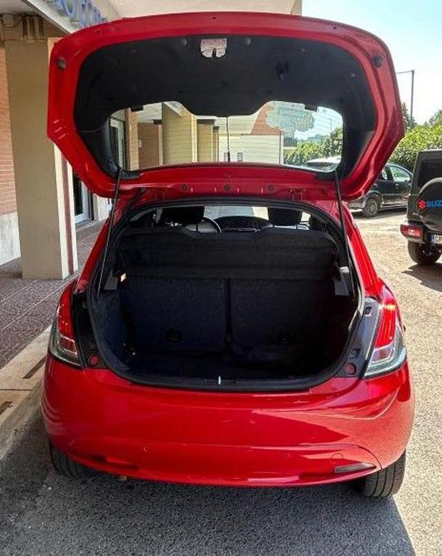 LANCIA Ypsilon 1.3 MJT 16V 95 CV 5 porte S&S Silver