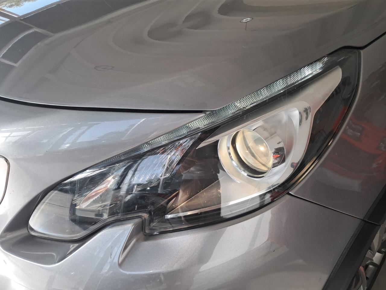 Peugeot 2008 BlueHDi 100 S&S Allure