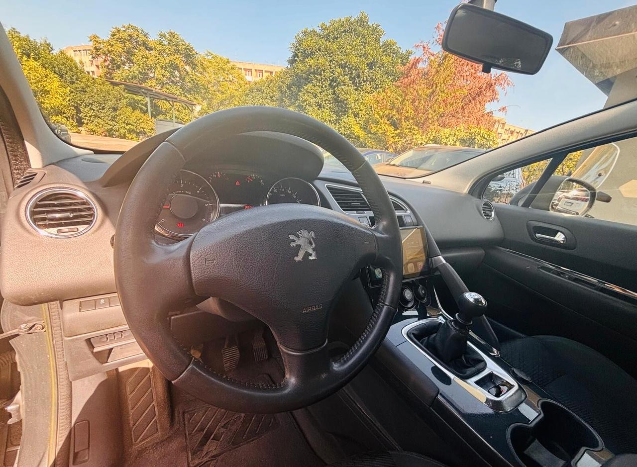 Peugeot 3008 1.6 HDi 115CV Business
