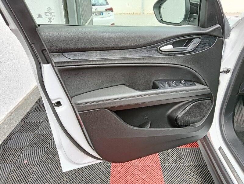 Alfa Romeo Stelvio Stelvio 2.2 Turbodiesel 160 CV AT8 RWD Super