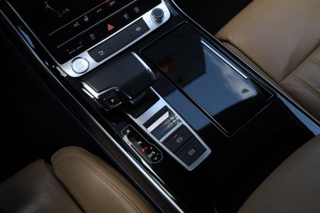 AUDI A8 55 TFSI 3.0 quattro tiptronic