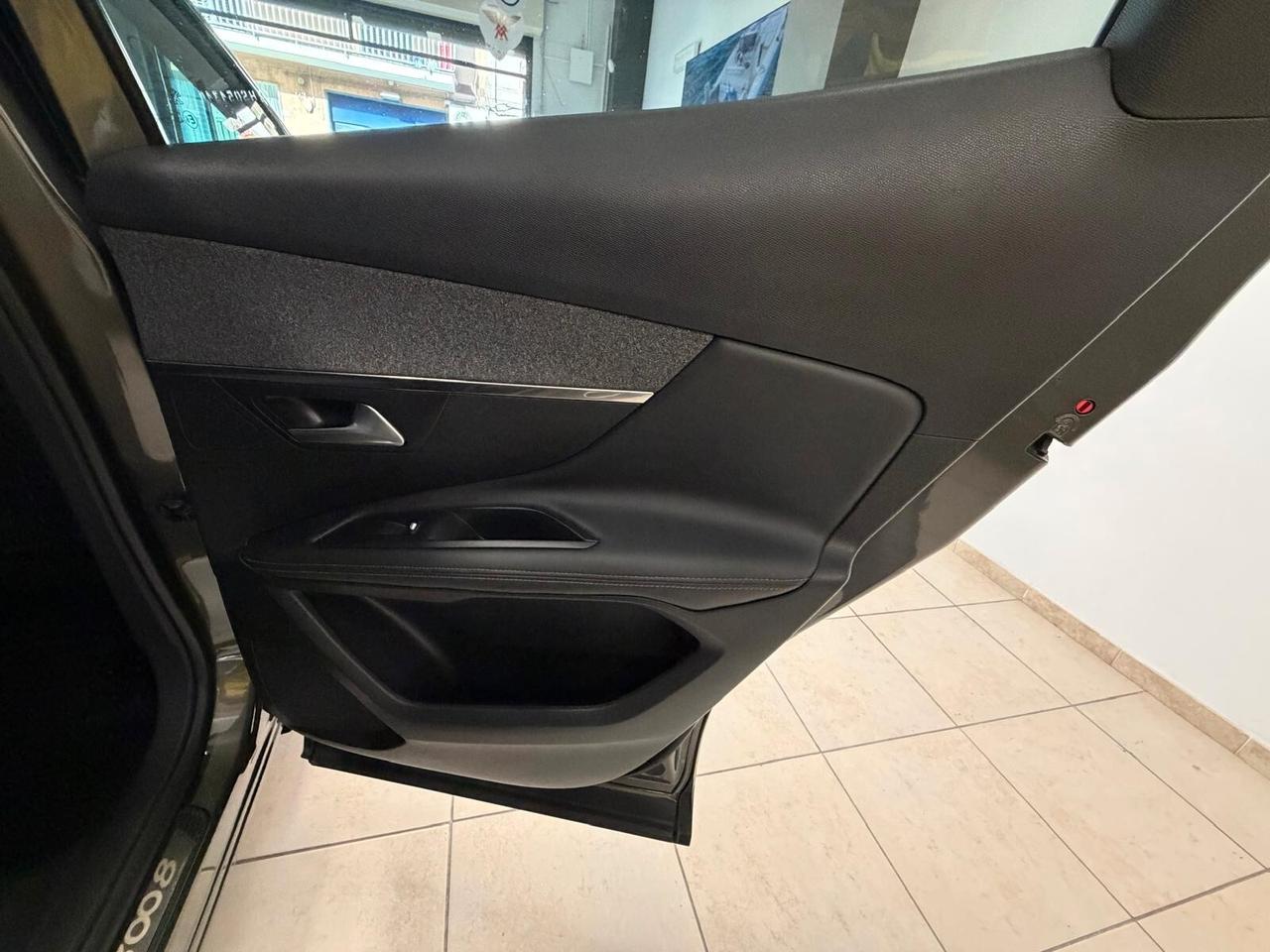 Peugeot 3008 BlueHDi 120 S&S EAT6 Allure A RATE DA 150 AL MESE