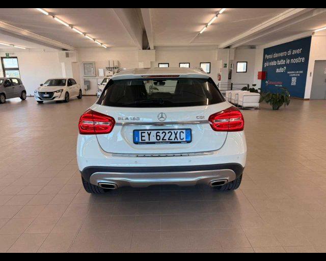 MERCEDES-BENZ GLA 180 CDI Automatic Sport