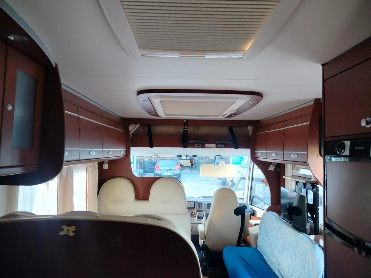 Dethleffs ESPRIT 6 POSTI LETTO E 6 VIAGGIO
