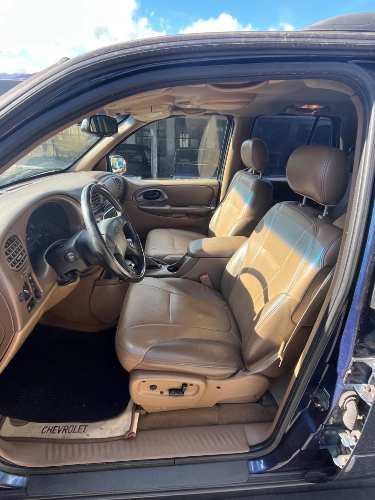 Chevrolet Trailblazer 4.2 L6 LTZ