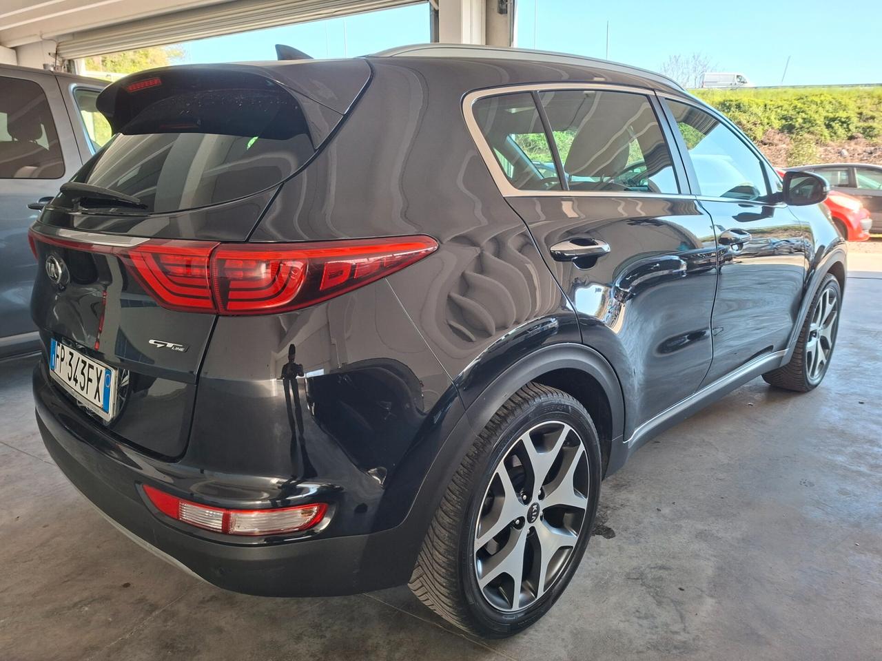 Kia Sportage AUTOMATICO / FULL OPTIONAL / GANCIO TRAINO / EURO 6B