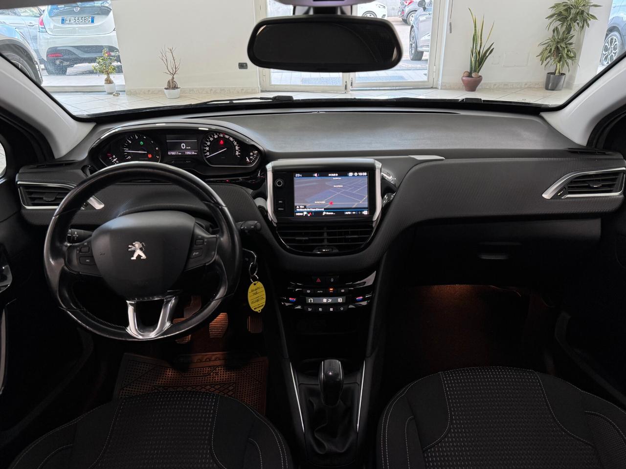 Peugeot 208 1.2 PureTech 82cv 5 porte Allure