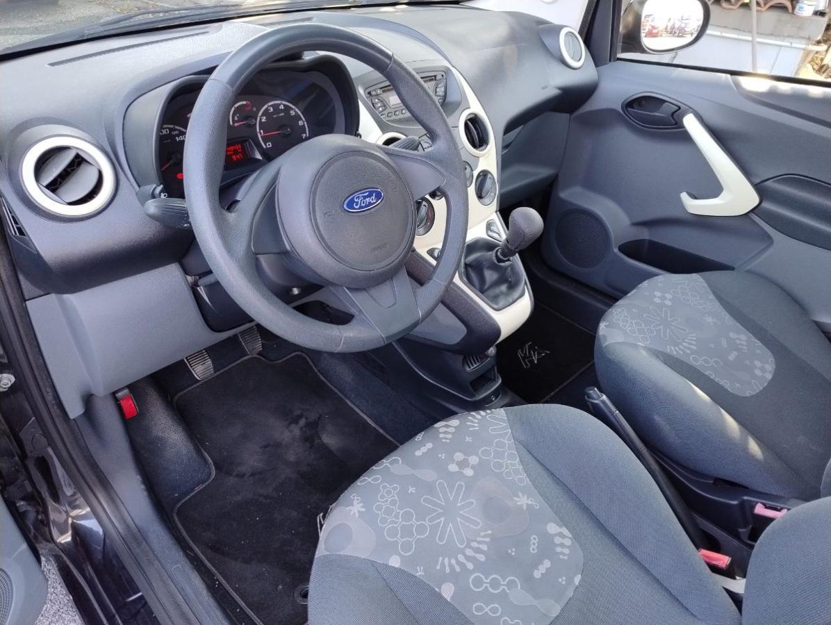 FORD Ka 1.2 8V 69CV Collection