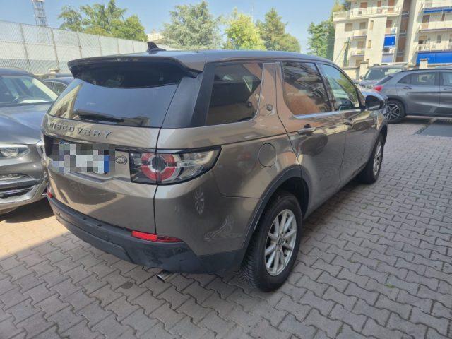 LAND ROVER Discovery Sport 2.0 TD4 150 CV SE