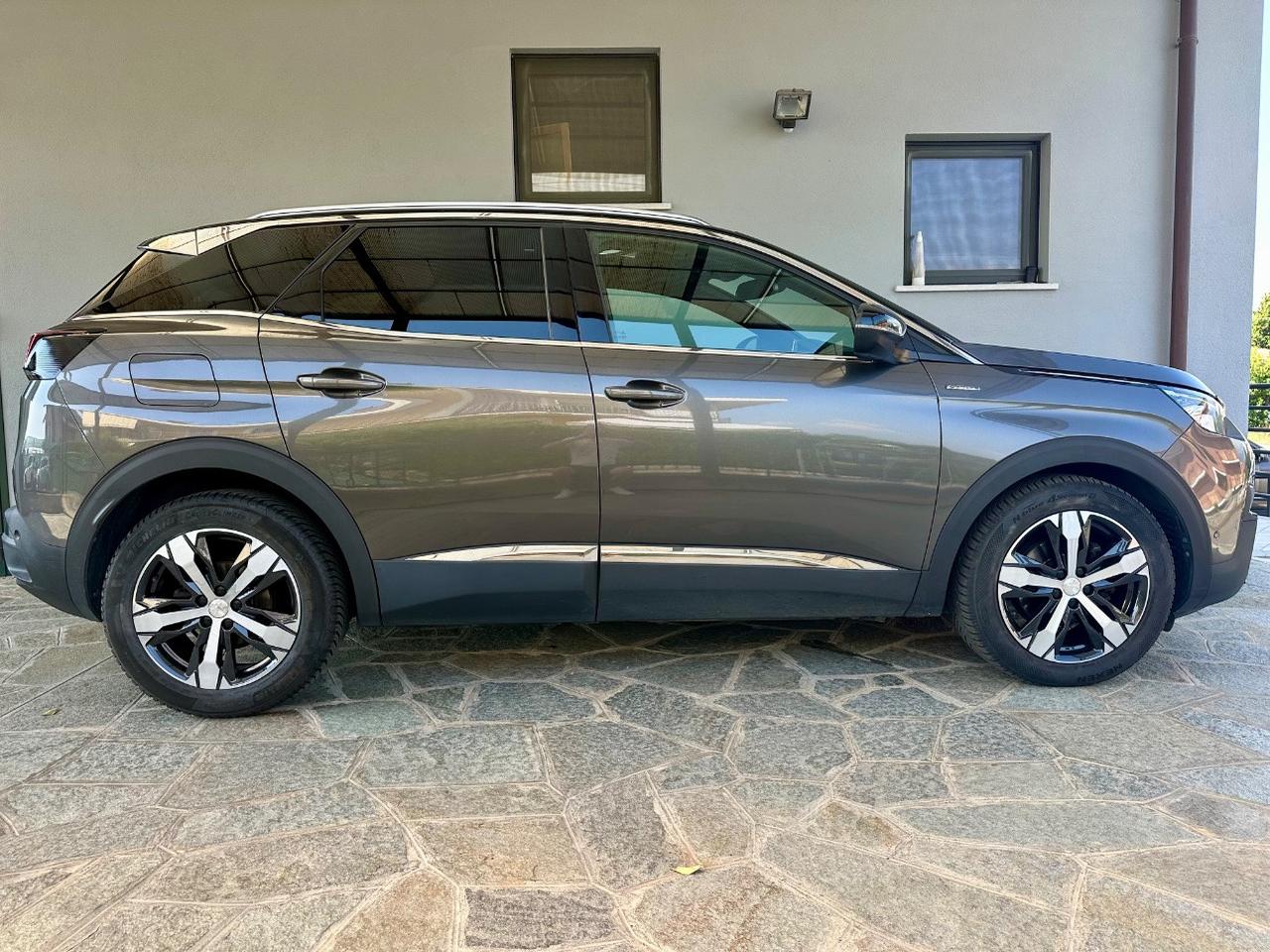 Peugeot 3008 3008 1.6 bluehdi GT Line s&s 120cv eat6